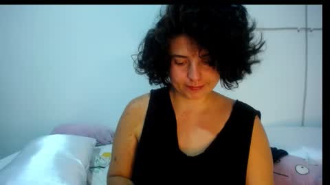 atenea online show from 02-05-25, 08:11