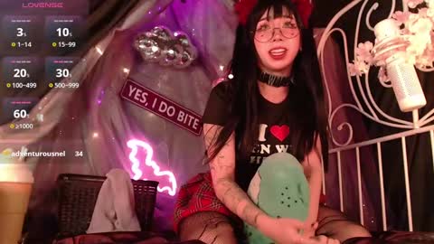 Crystal online show from 10-04-25, 06:06