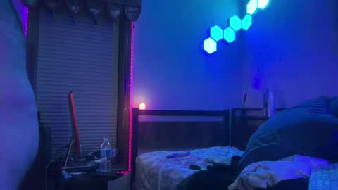 Snapshot of _bearyhairy_ chatting on 03-12-25, 05:57 Chupa Bear online show from 03-12-25, 05:57