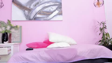 Becky online show from 03-09-25, 07:37