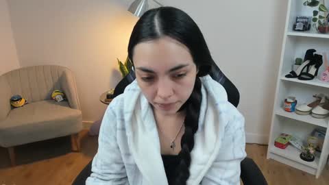 Snapshot of _bellaevans_ chatting on 02-05-25, 04:59 Bella Evans online show from 02-05-25, 04:59