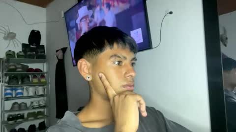 Snapshot of _billowy_ chatting on 11-17-25, 10:26 _billowy_ online show from 11-17-25, 10:26