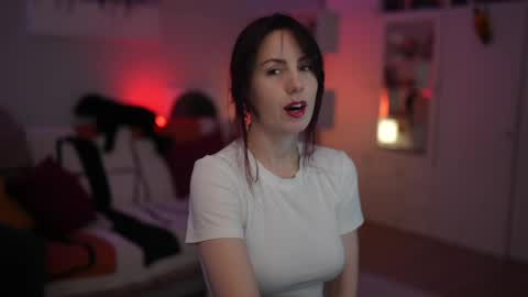 Lili online show from 04-04-26, 08:12