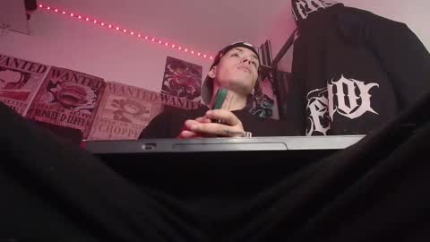 Snapshot of _blackshadow__ chatting on 02-18-26, 06:59 SHADOW online show from 02-18-26, 06:59