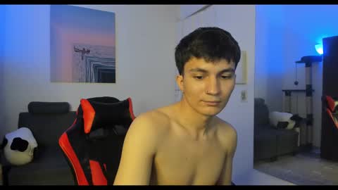 Snapshot of _blakee chatting on 01-25-25, 02:15 B L A K E online show from 01-25-25, 02:15