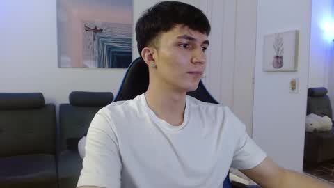 Snapshot of _blakee chatting on 01-09-26, 07:04 B L A K E online show from 01-09-26, 07:04