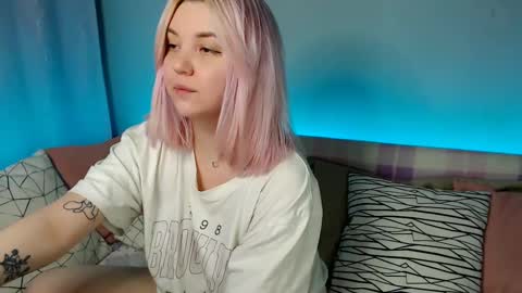 Elizabeth online show from 02-21-25, 11:55