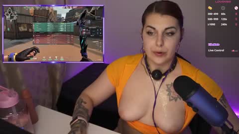 Snapshot of _c_a_n_d_y_ chatting on 01-10-25, 12:38 Candy online show from 01-10-25, 12:38