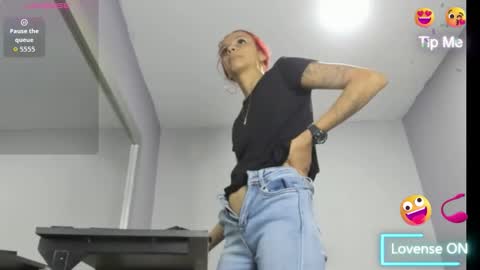  candy jade  online show from 12-14-25, 11:48