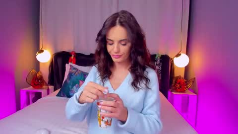 _carlawhite_ online show from 11-03-25, 04:36