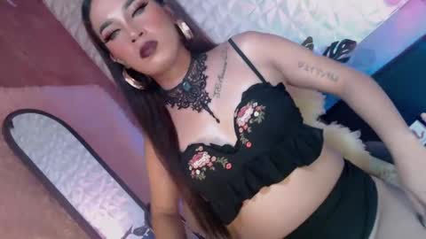 Caroline online show from 02-12-25, 08:59