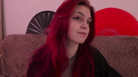 Caroline online show from 04-22-26, 12:07