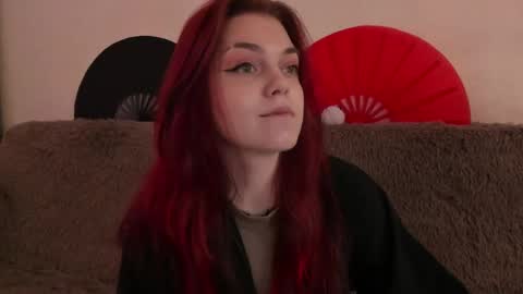 Caroline online show from 04-23-26, 11:42