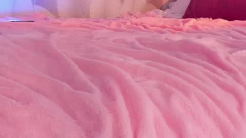 Snapshot of _ccrystaa_ chatting on 03-06-25, 08:19 Christina Chris online show from 03-06-25, 08:19