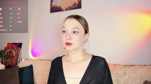 Christina Chris online show from 11-23-25, 07:41