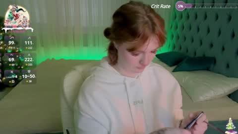 Snapshot of _chlo_e chatting on 12-29-24, 11:29 Alisa NO NUDE online show from 12-29-24, 11:29