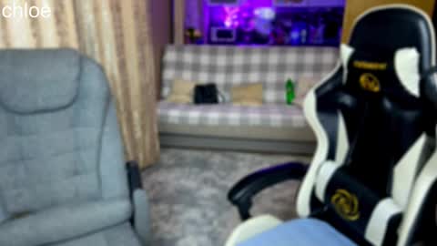 _chloe_miller_ online show from 10-03-25, 06:49