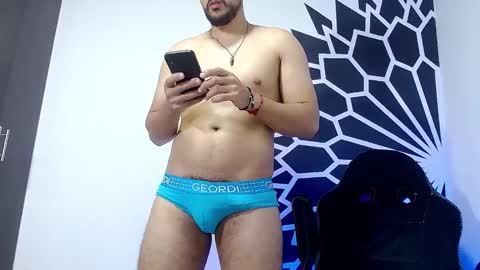 Snapshot of _christopher_dennis_ chatting on 02-18-25, 02:16 CRIS online show from 02-18-25, 02:16