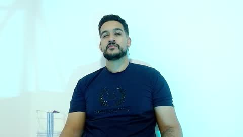 Snapshot of _christopher_dennis_ chatting on 02-11-26, 01:54 CRIS online show from 02-11-26, 01:54