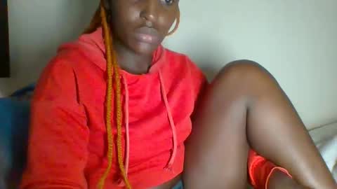 clara online show from 01-13-25, 01:39