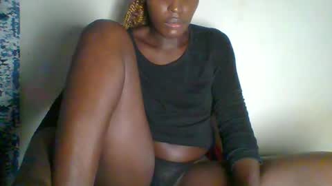 clara online show from 02-02-25, 11:40