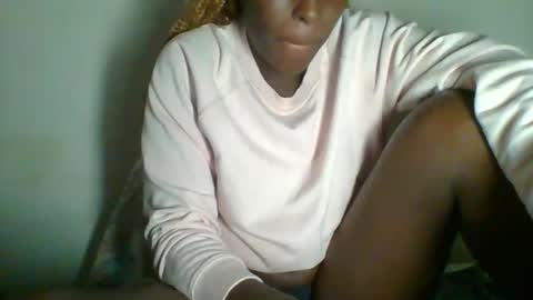 clara online show from 02-08-25, 05:29