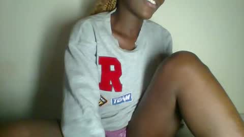 clara online show from 02-22-25, 01:35