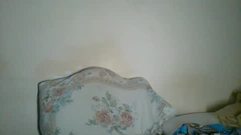 clara online show from 02-24-25, 09:00