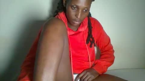 clara online show from 03-11-25, 06:41