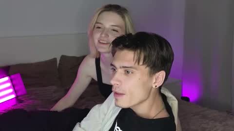 Snapshot of _cozyrose chatting on 10-16-25, 09:05 Stacy online show from 10-16-25, 09:05