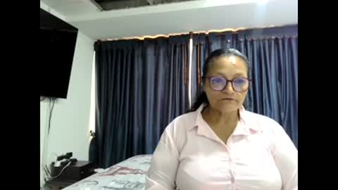 _cristal15 online show from 11-08-25, 06:18