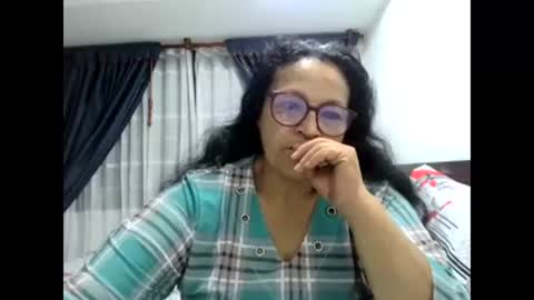 _cristal15 online show from 11-17-25, 08:42