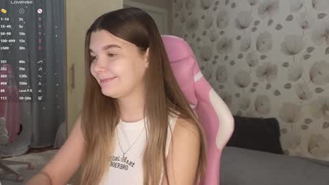 Snapshot of _cute_ice chatting on 12-05-24, 05:15 _cute_ice online show from 12-05-24, 05:15