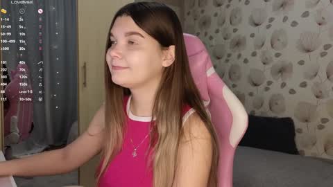 Snapshot of _cute_ice chatting on 12-06-24, 05:09 _cute_ice online show from 12-06-24, 05:09