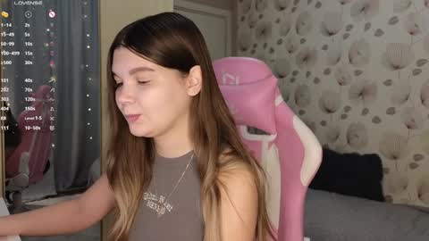 Snapshot of _cute_ice chatting on 12-08-24, 04:14 _cute_ice online show from 12-08-24, 04:14