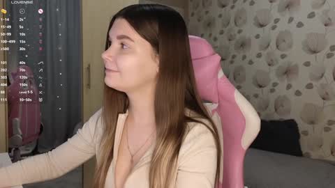 Snapshot of _cute_ice chatting on 12-11-24, 04:49 _cute_ice online show from 12-11-24, 04:49