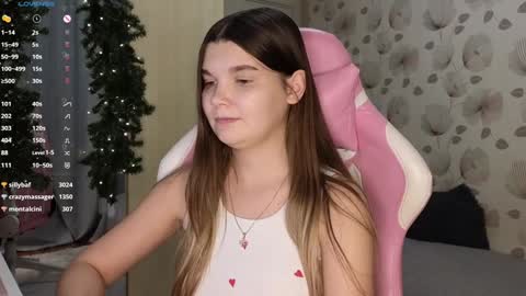 Snapshot of _cute_ice chatting on 01-02-25, 12:13 _cute_ice online show from 01-02-25, 12:13