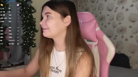 Snapshot of _cute_ice chatting on 01-10-25, 04:44 _cute_ice online show from 01-10-25, 04:44