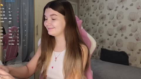 Snapshot of _cute_ice chatting on 01-25-25, 04:23 _cute_ice online show from 01-25-25, 04:23