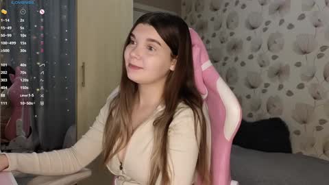 Snapshot of _cute_ice chatting on 02-01-25, 04:56 _cute_ice online show from 02-01-25, 04:56