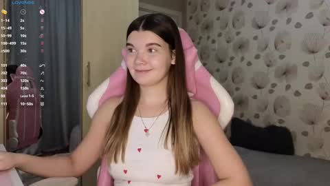 Snapshot of _cute_ice chatting on 02-10-25, 04:41 _cute_ice online show from 02-10-25, 04:41