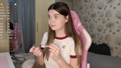 Snapshot of _cute_ice chatting on 03-01-25, 05:42 _cute_ice online show from 03-01-25, 05:42