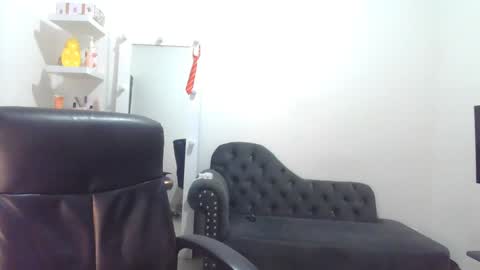 Katherine   Shedule  10pm -4 am  Colombia hour online show from 12-10-24, 06:33