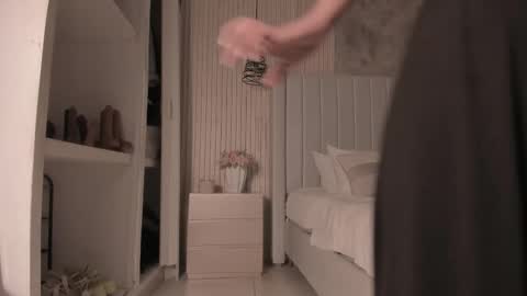 Dakota online show from 10-23-25, 06:39