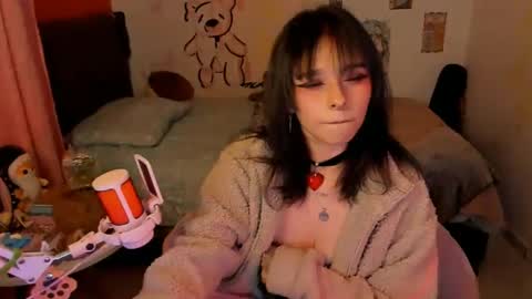 Pao online show from 10-13-25, 04:01