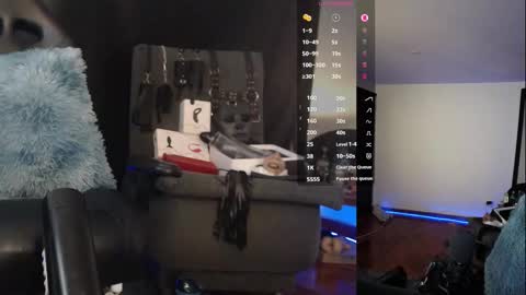 delacruz online show from 11-11-25, 08:53