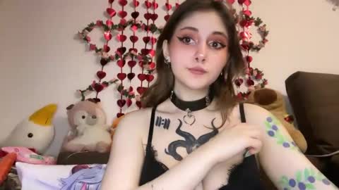 Kate online show from 03-07-25, 01:40