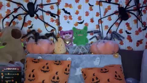 Kate online show from 10-18-25, 07:20