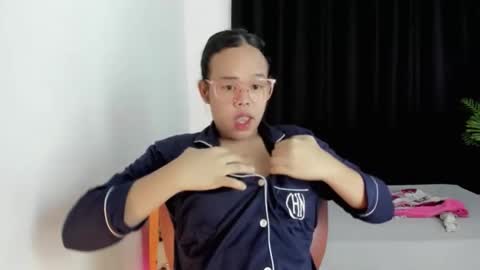 Snapshot of _diannamarie69_ chatting on 01-19-26, 03:27 dianna find true love online show from 01-19-26, 03:27