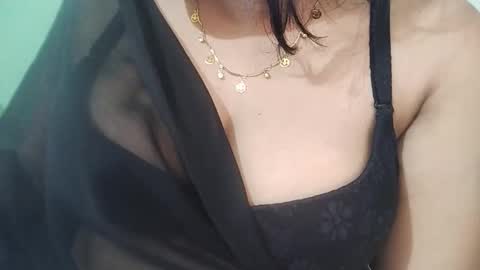 Snapshot of _dreamgirl_0 chatting on 02-23-26, 12:52 _dreamgirl_0 online show from 02-23-26, 12:52